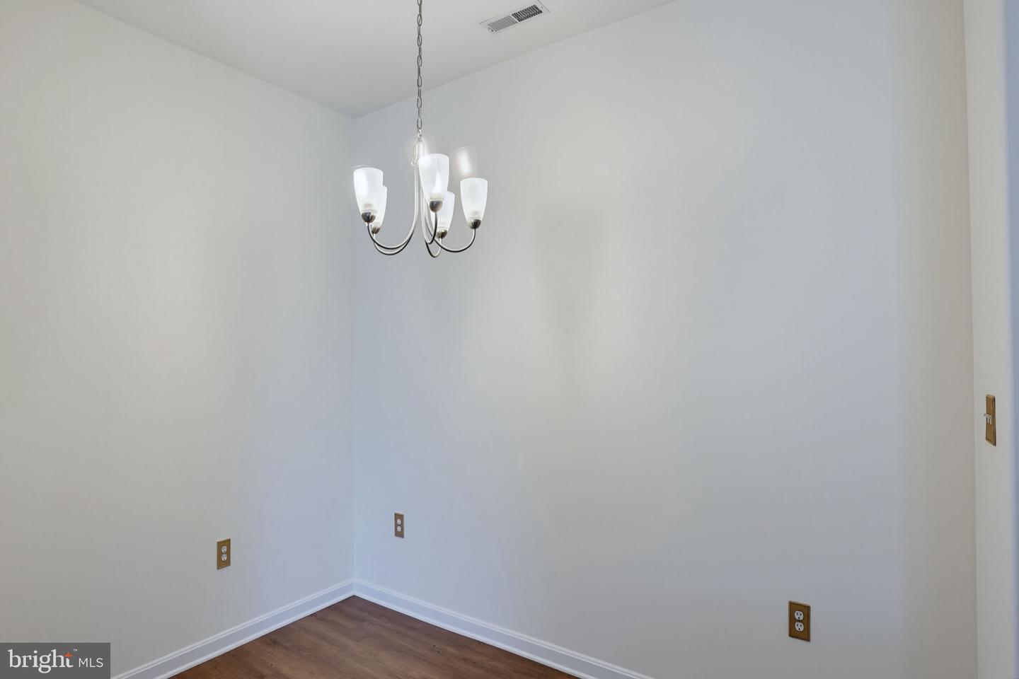 3401b S Sagamore Dr #3401b Property Photo 15