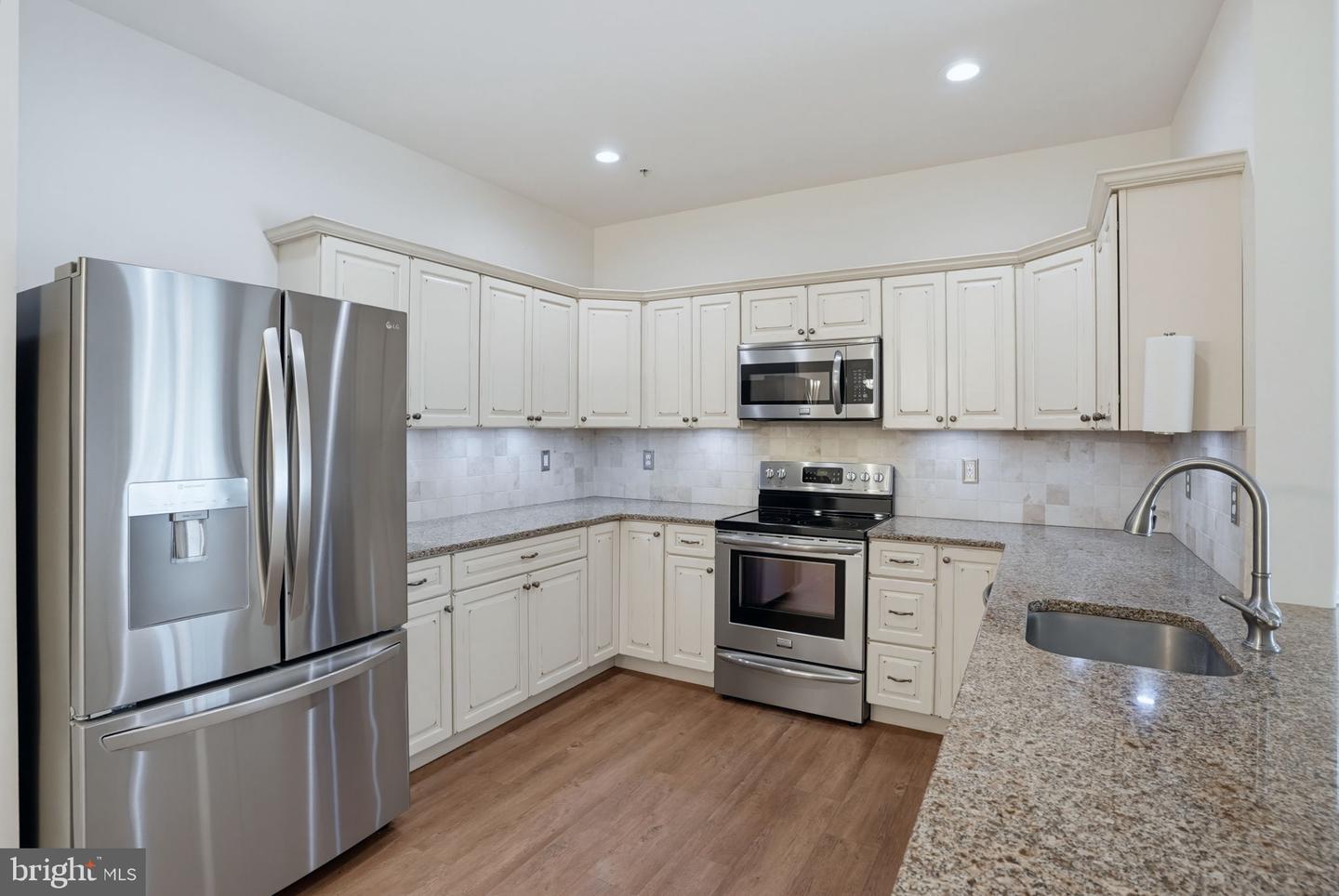 3401b S Sagamore Dr #3401b Property Photo 20