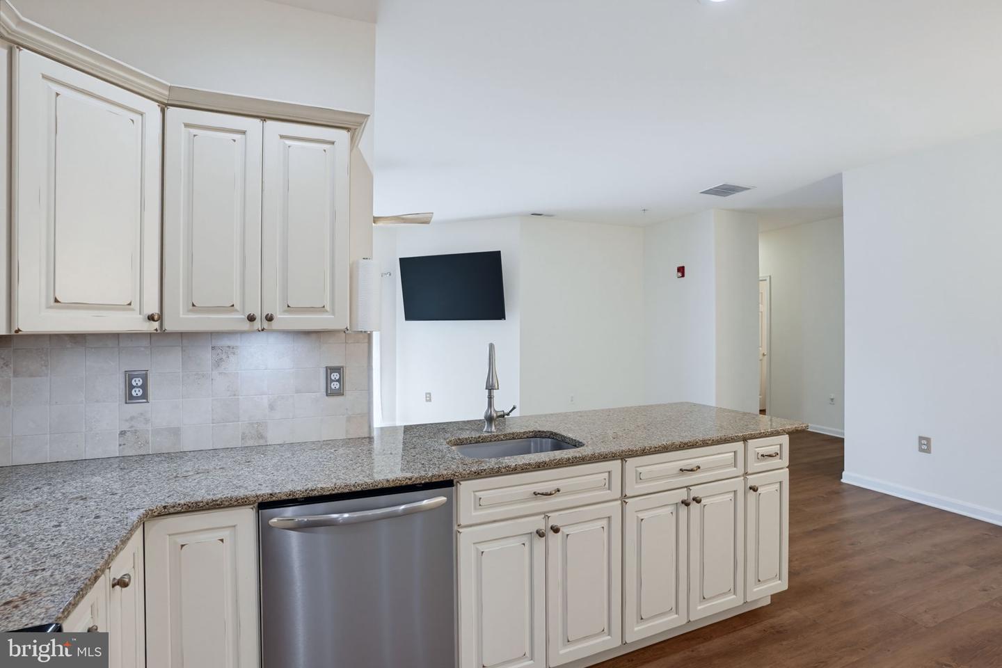 3401b S Sagamore Dr #3401b Property Photo 23