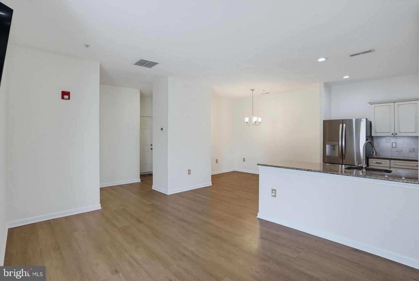 3401b S Sagamore Dr #3401b Property Photo 28