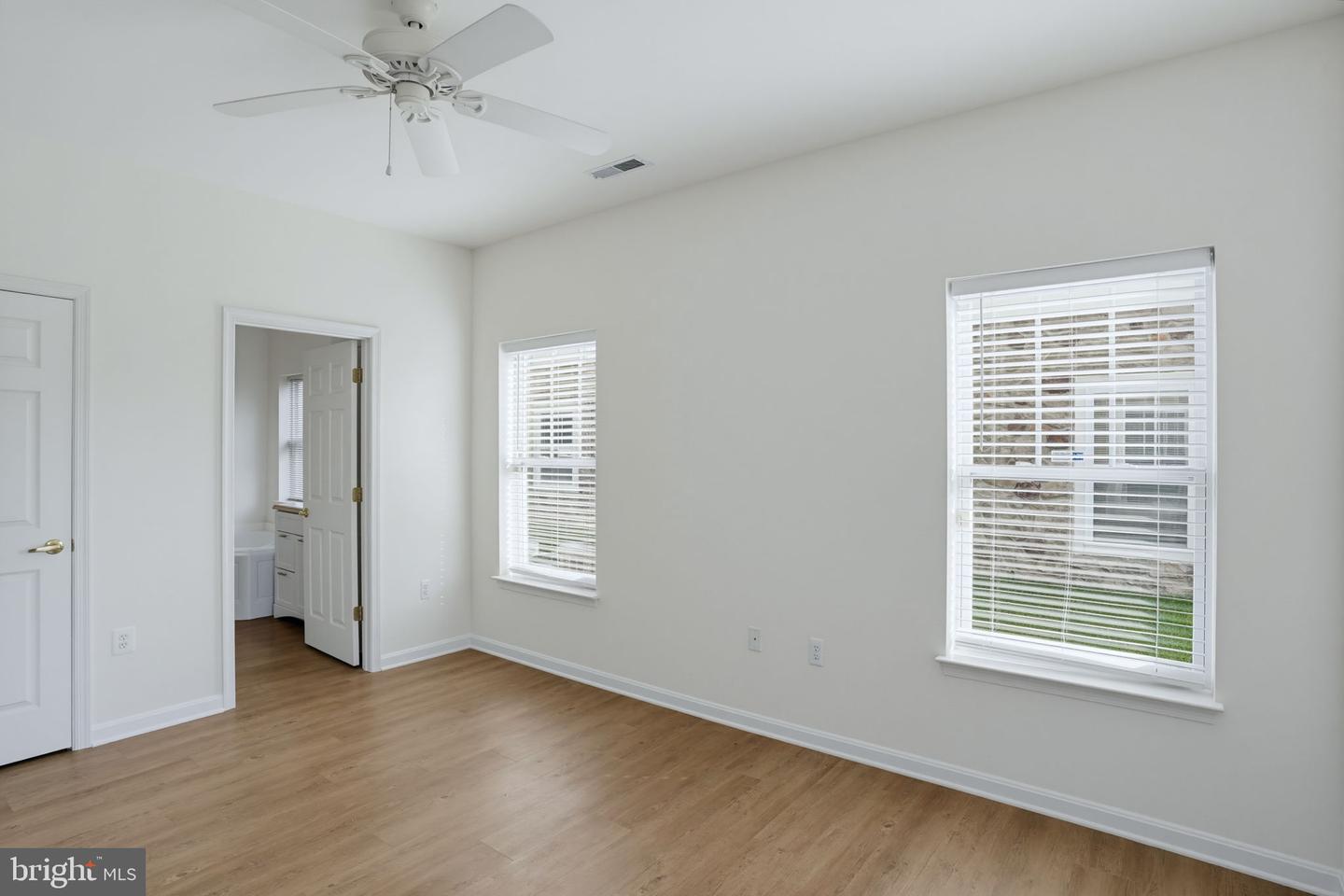 3401b S Sagamore Dr #3401b Property Photo 31