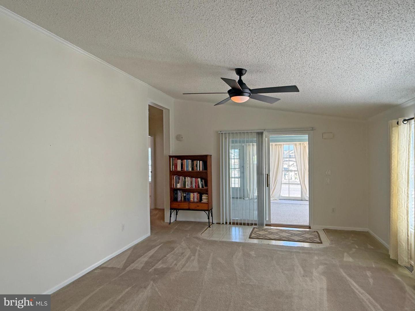 35092 South Dr #d-33 Property Photo 8