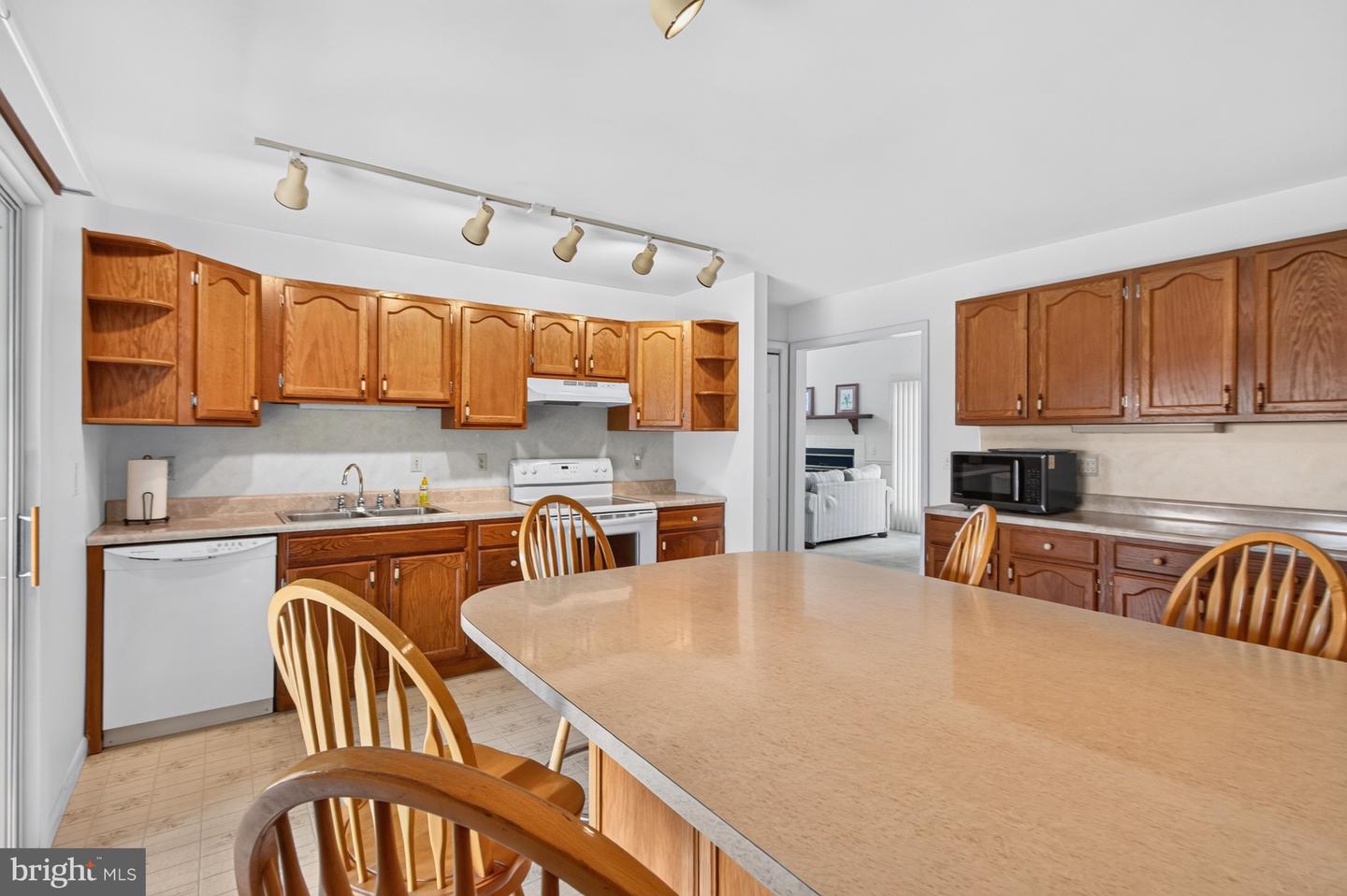 34742 Frontier Rd Property Photo 18