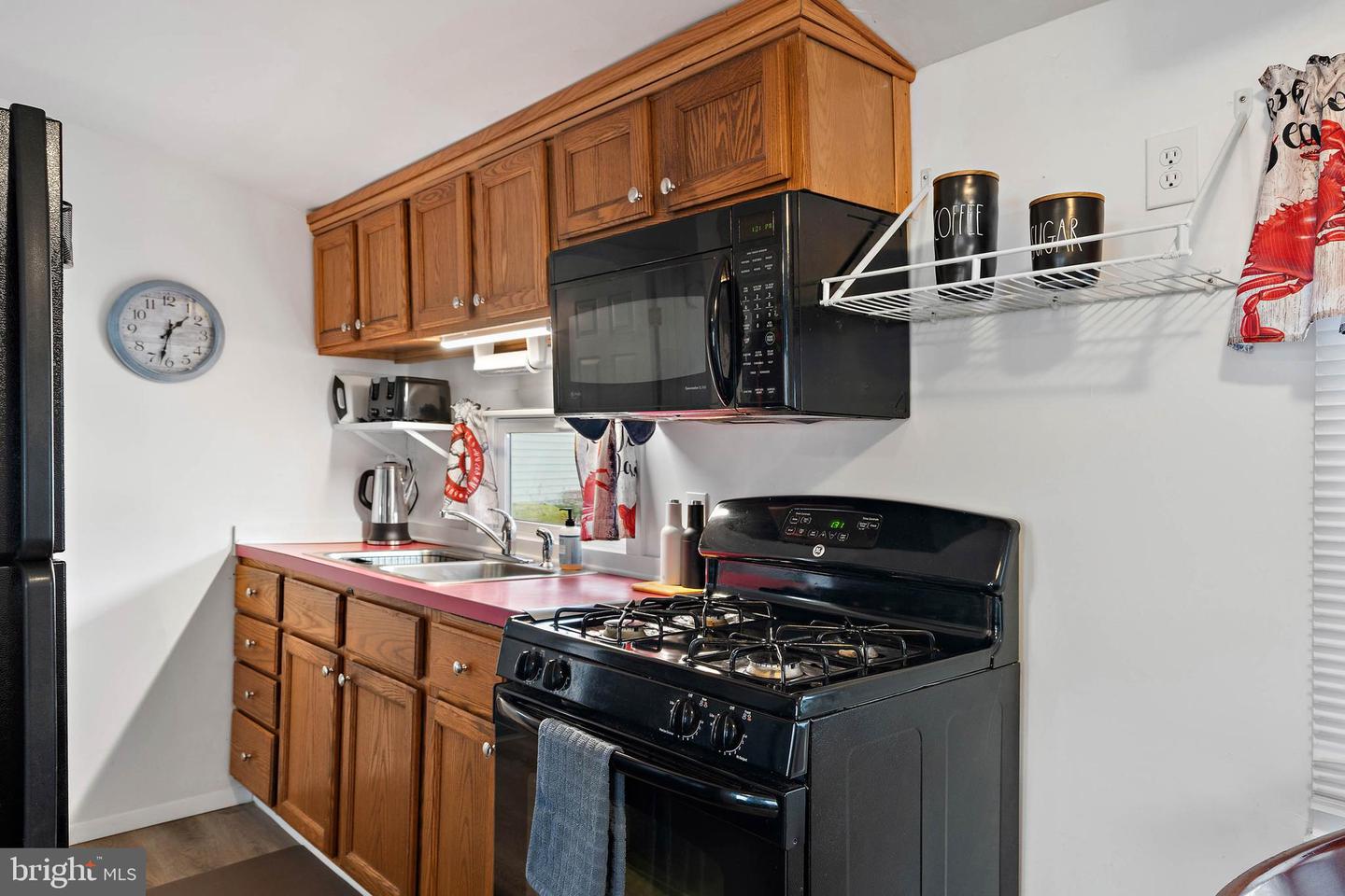 16 Oyster Rd Property Photo 23