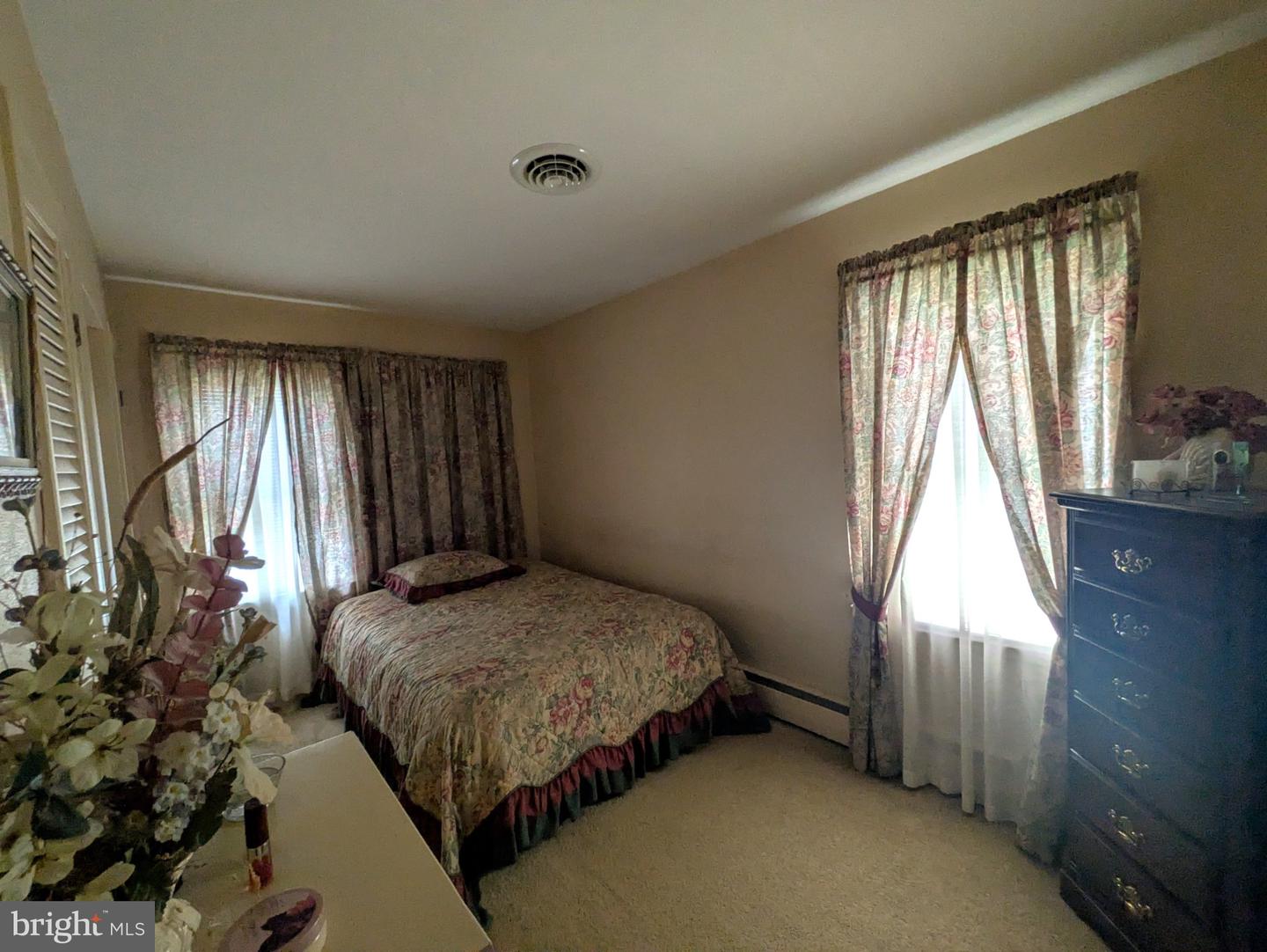 722 E Ivy Dr Property Photo 16
