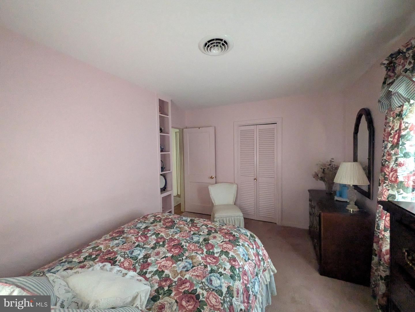 722 E Ivy Dr Property Photo 18