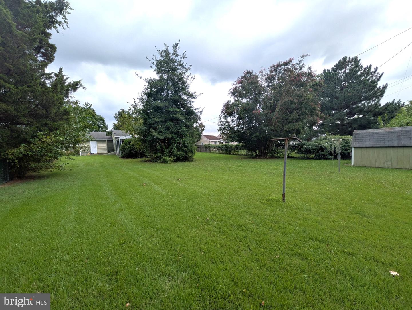 722 E Ivy Dr Property Photo 36