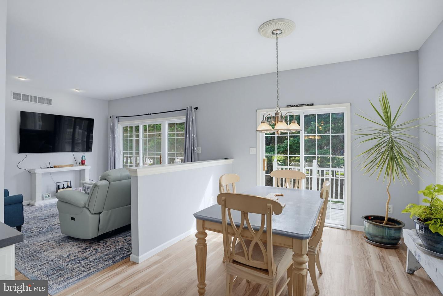 16 Adriatic Dr Property Photo 13