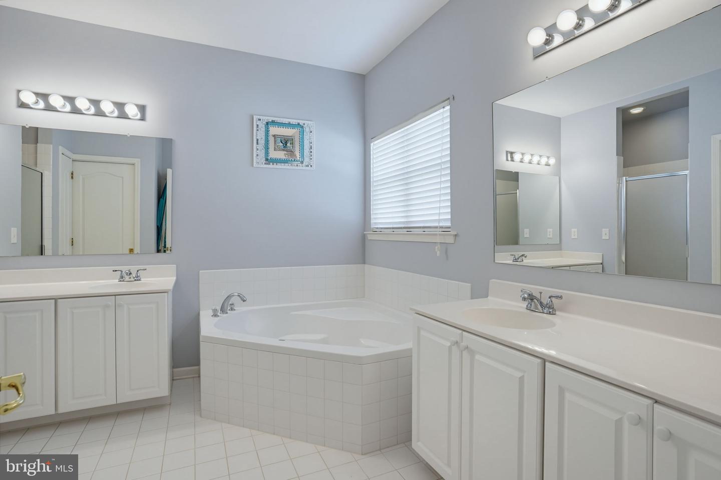16 Adriatic Dr Property Photo 25