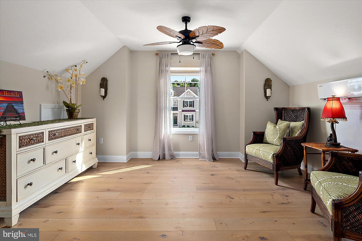 27017 Bay Bluff Rd Property Photo 40