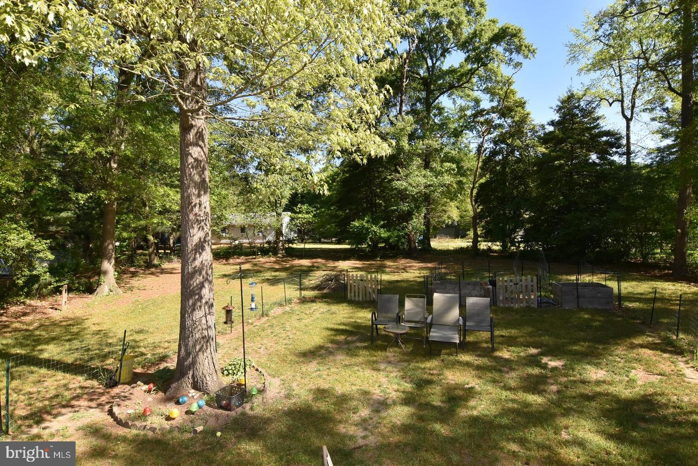 146 Laurel Ave Property Photo 20