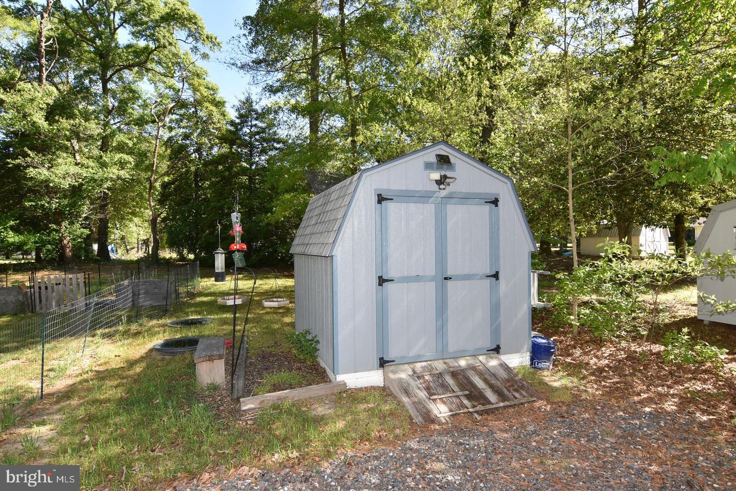 146 Laurel Ave Property Photo 21