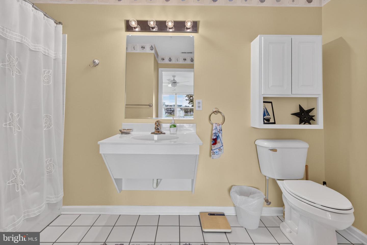 37178 Harbor Dr Property Photo 37