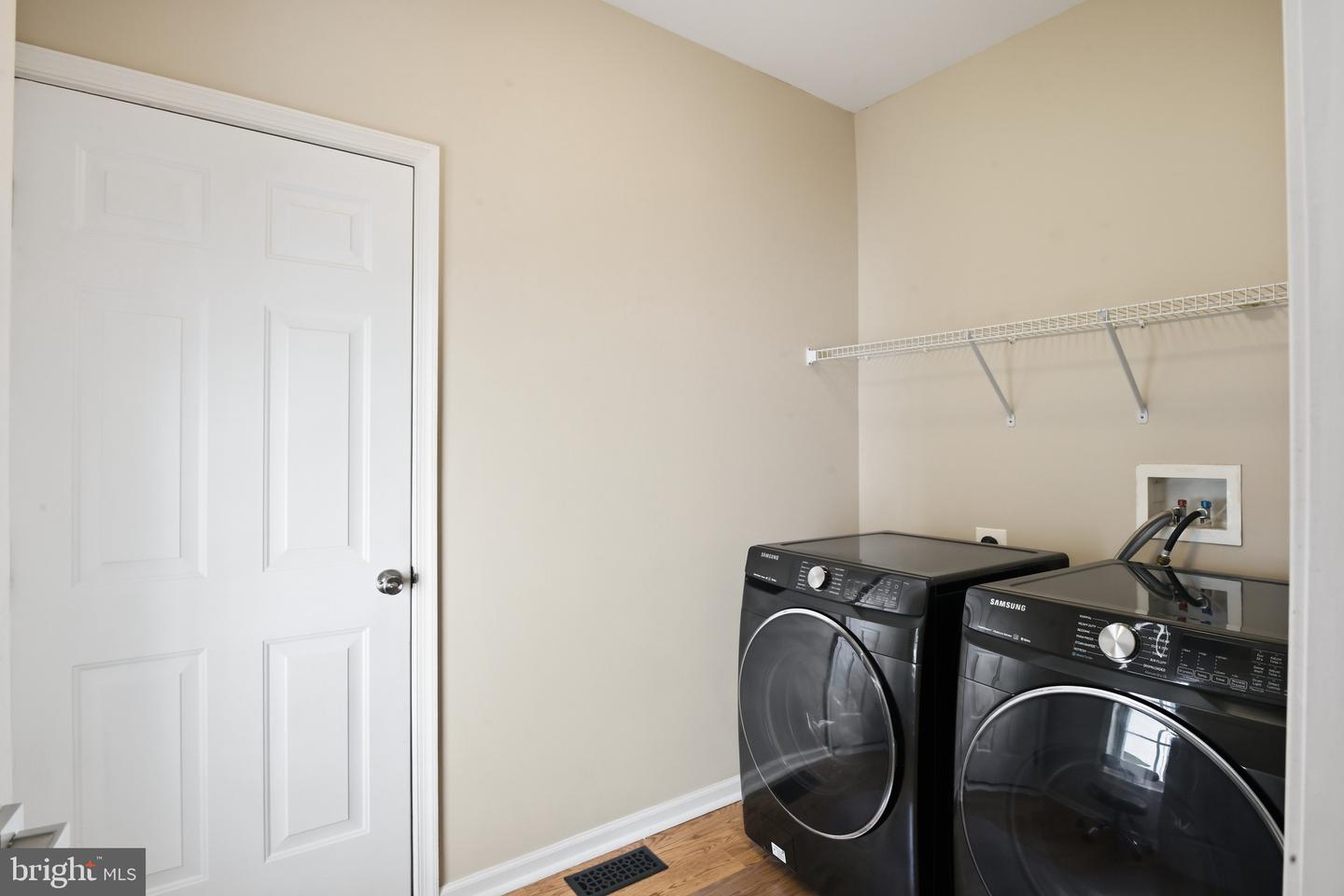 112 Gipsey Ln Property Photo 35