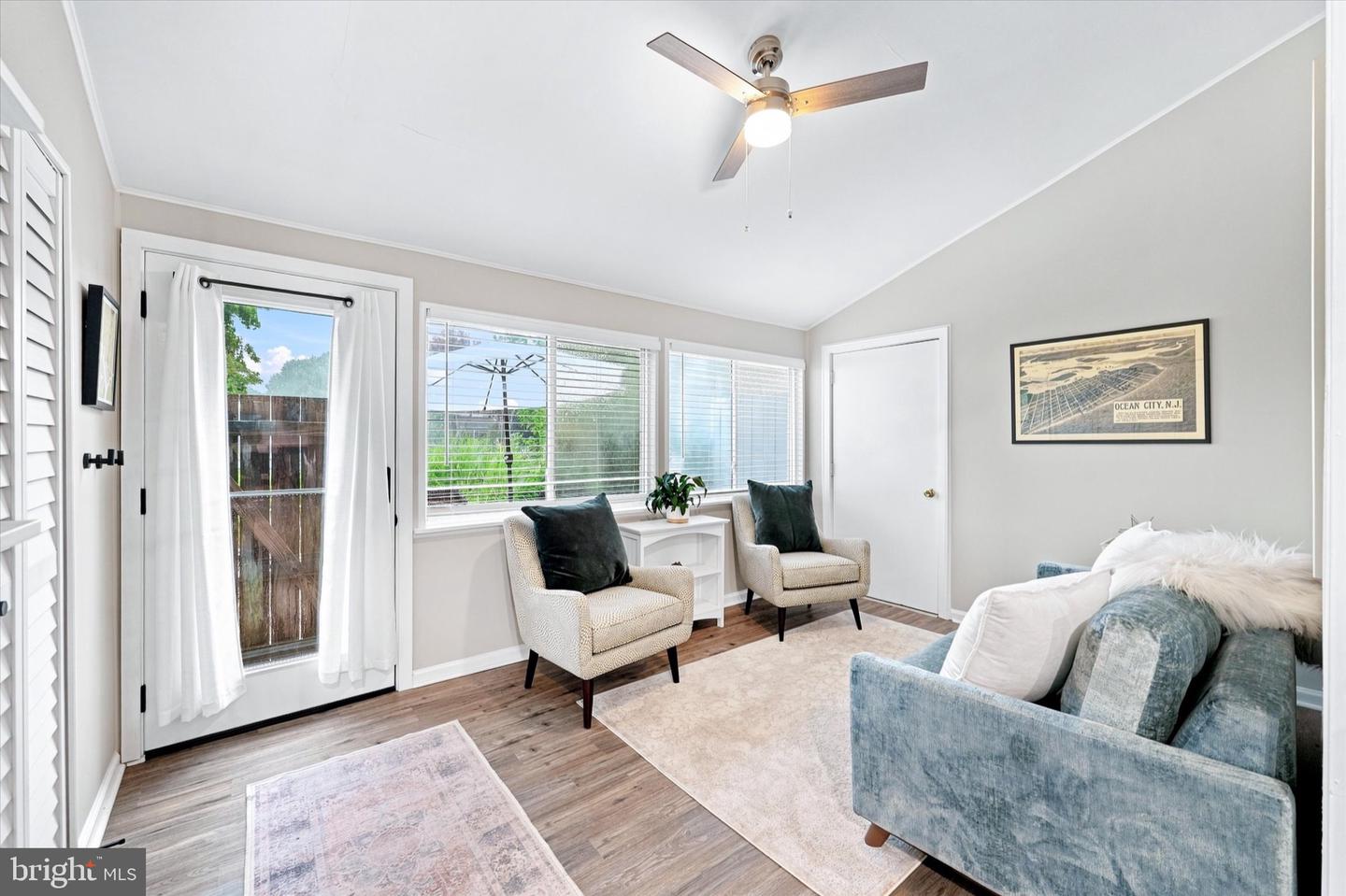 37286 Martin St #47 Property Photo 12