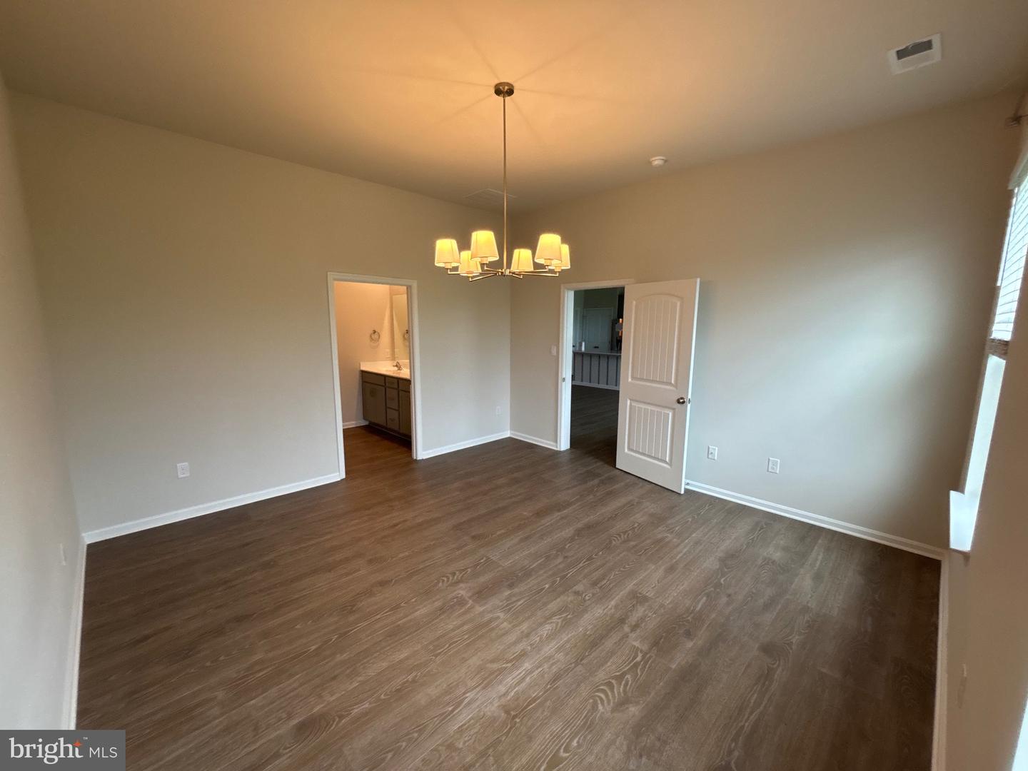 34336 East Lake Property Photo 10