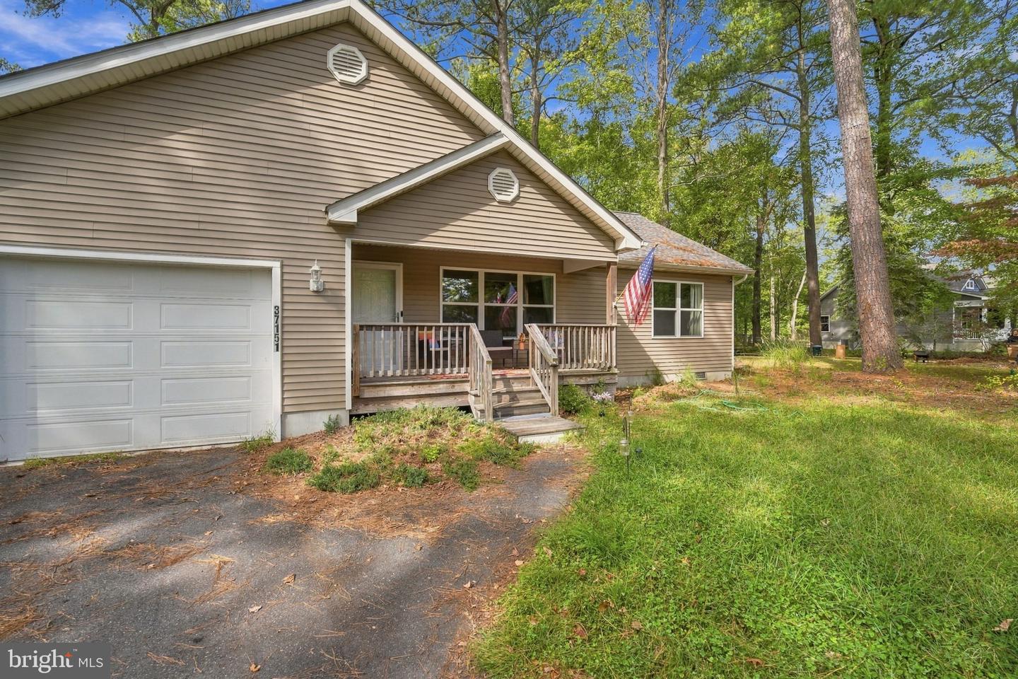 37151 Club House Rd Property Photo 4