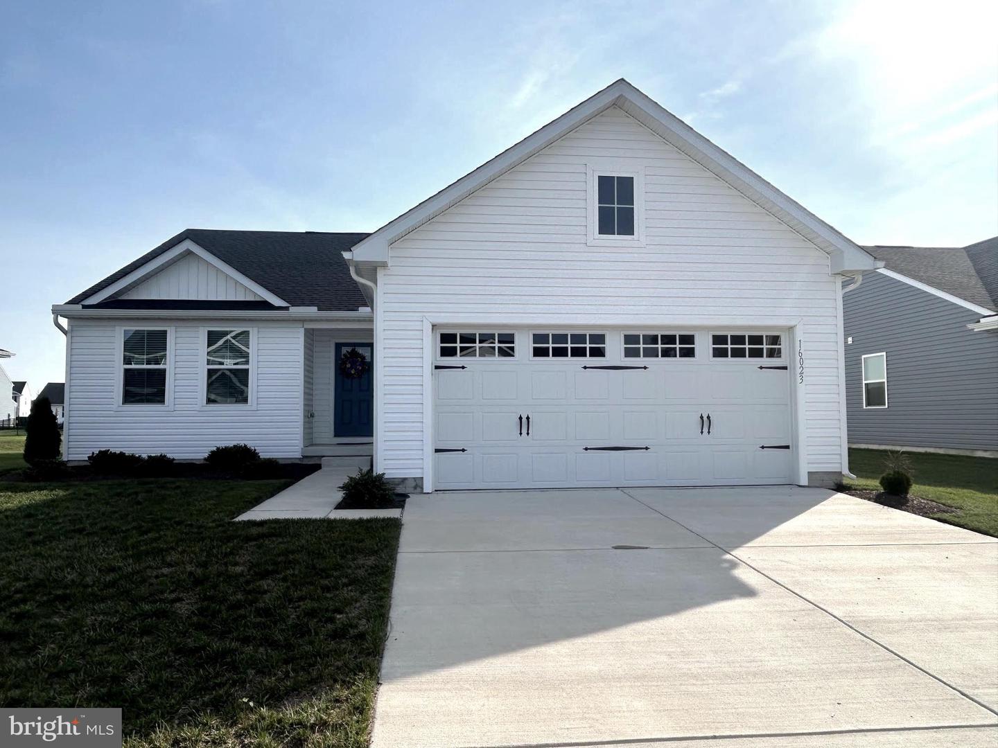 16023 Mcarthur Ln Property Photo 1