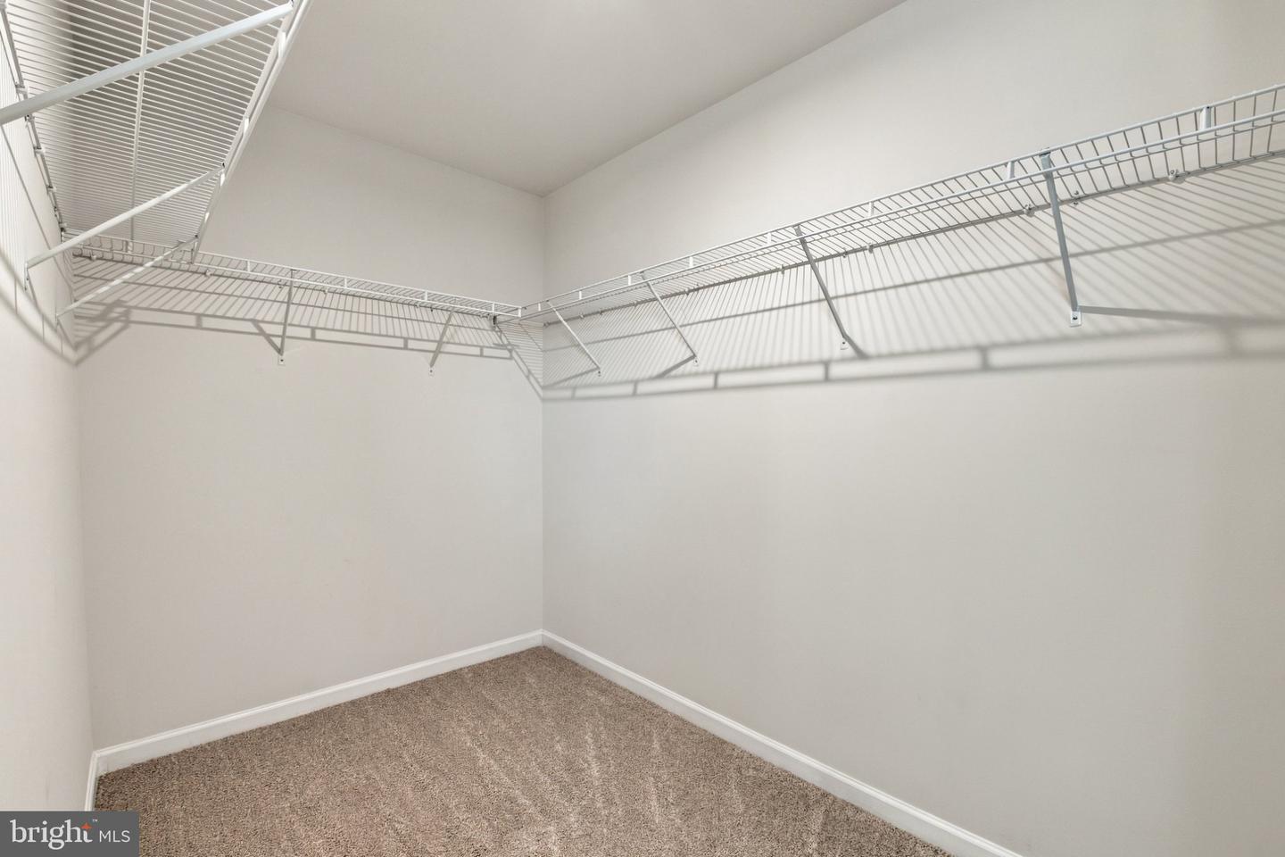 16023 Mcarthur Ln Property Photo 18