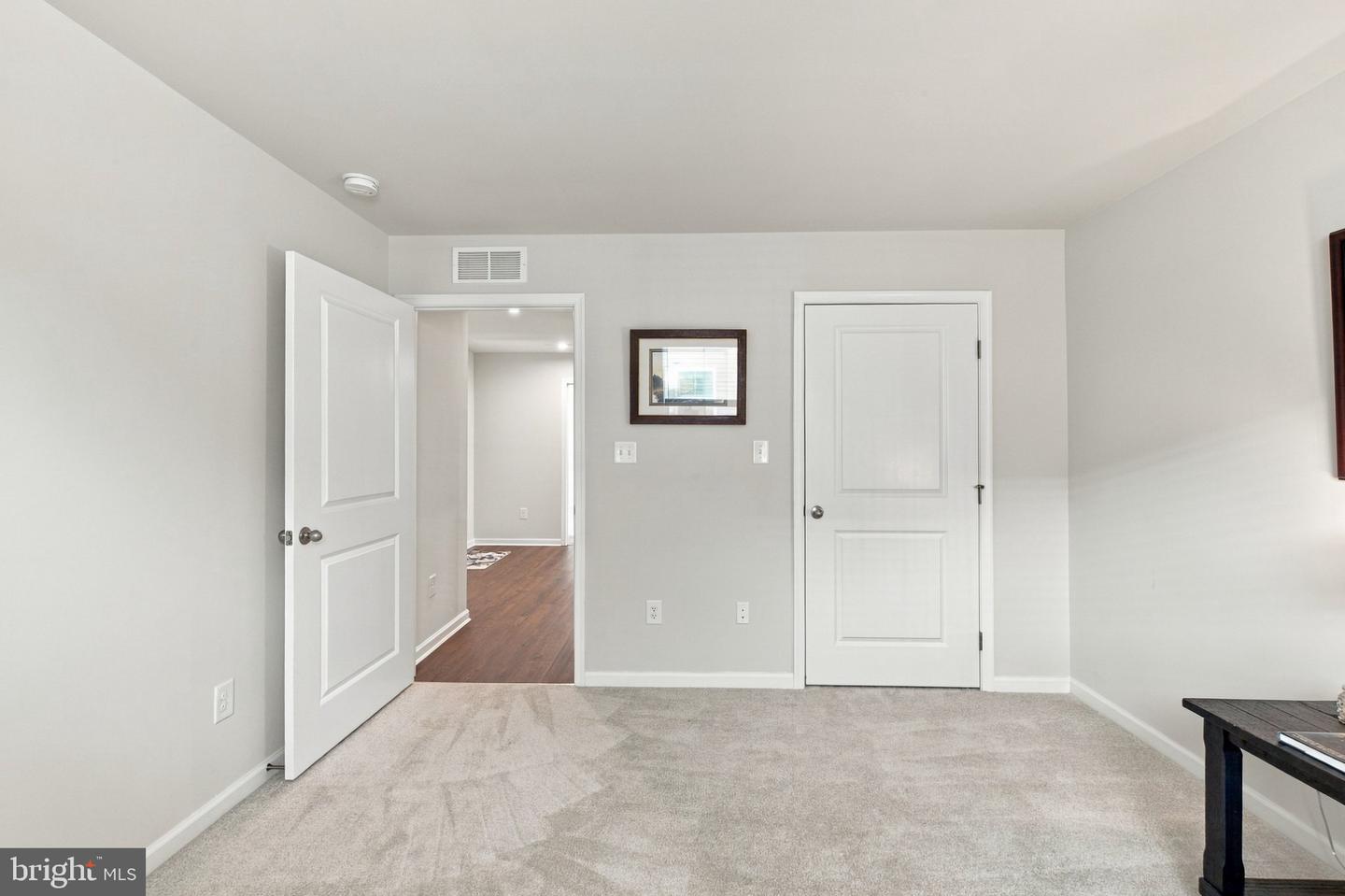 16023 Mcarthur Ln Property Photo 20