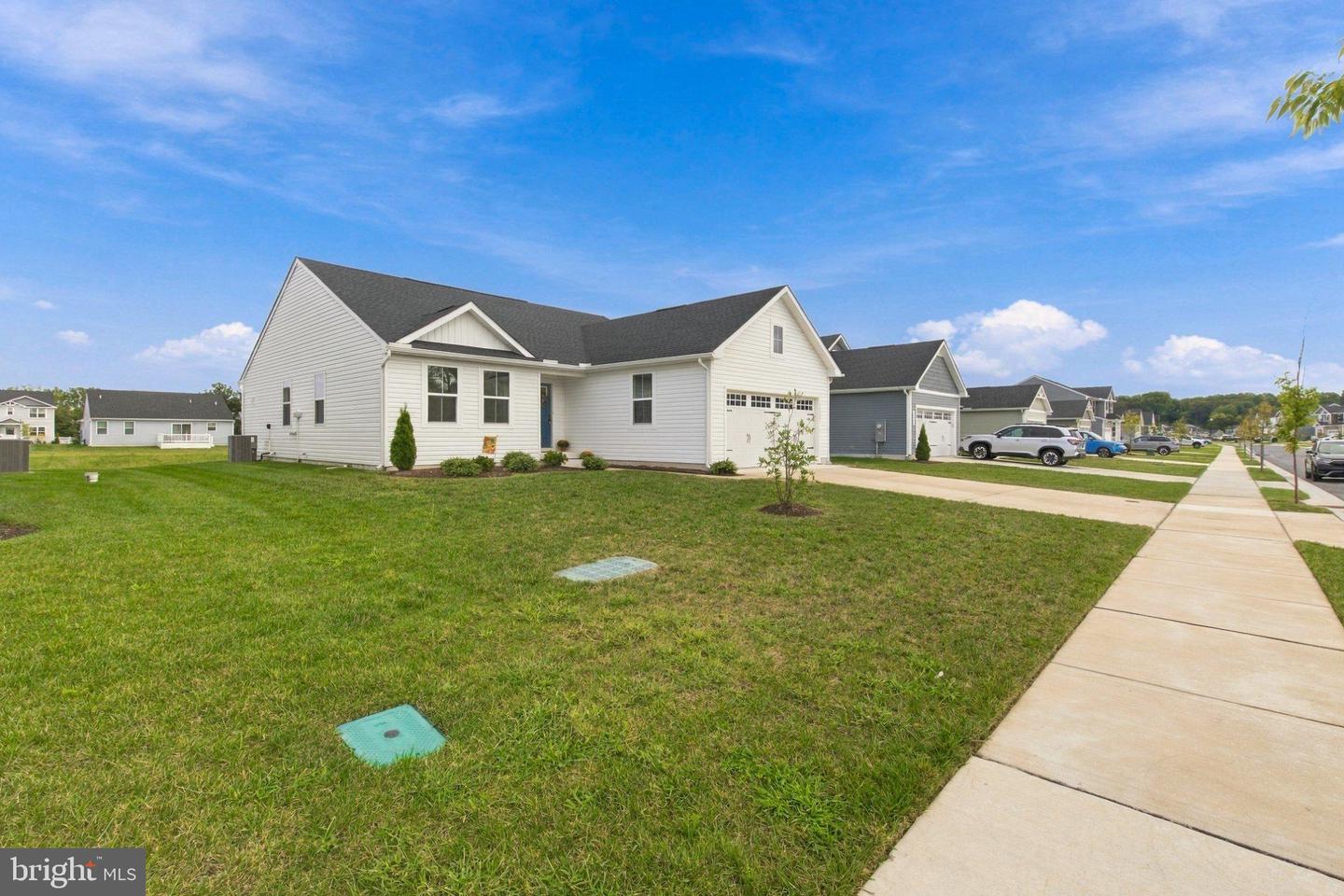 16023 Mcarthur Ln Property Photo 30