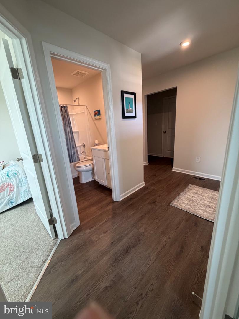 16248 John Adams Ln Property Photo 23