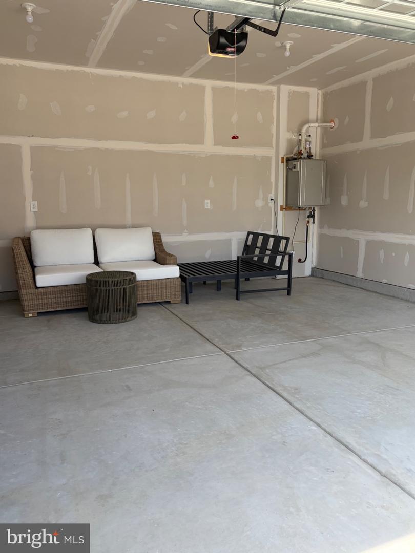 16248 John Adams Ln Property Photo 35