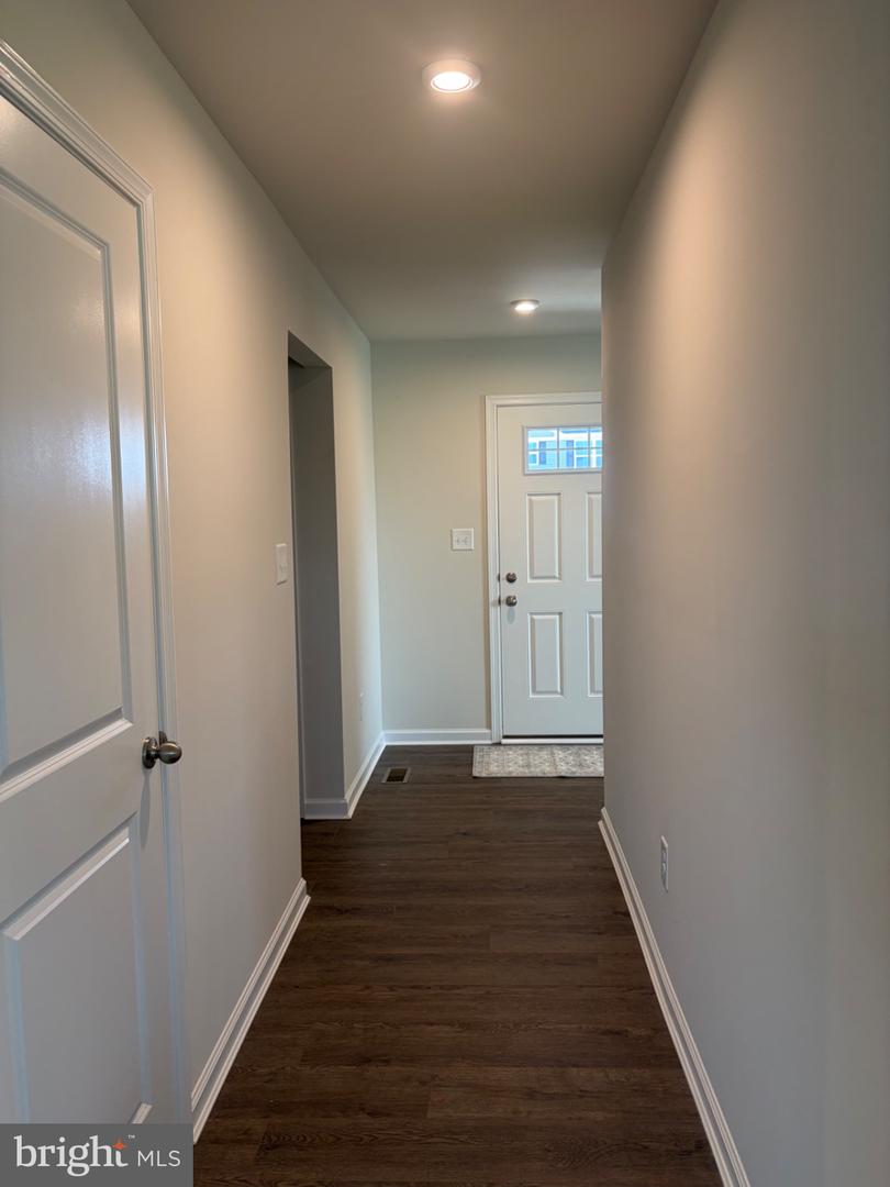 16248 John Adams Ln Property Photo 38