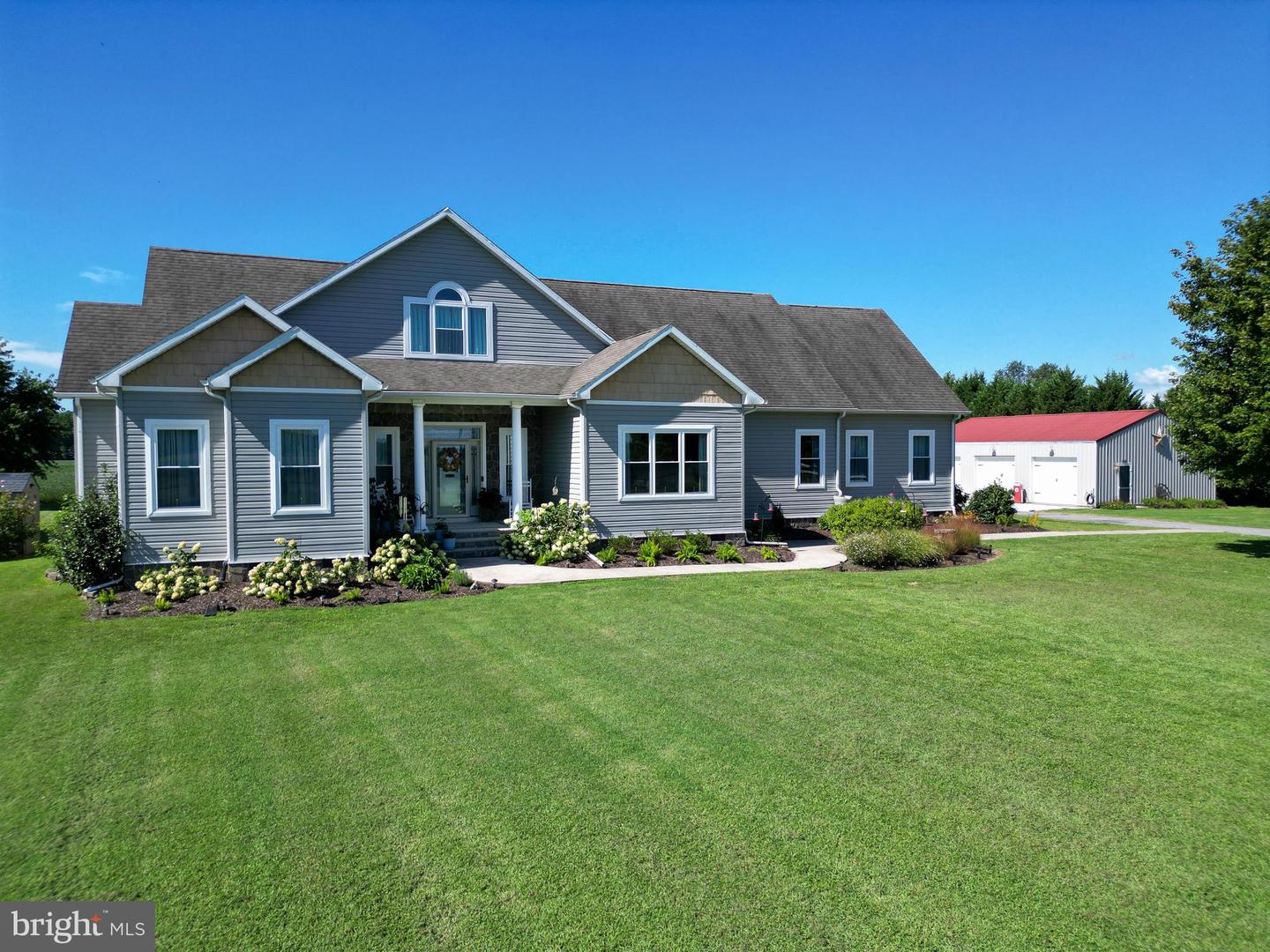 5232 Seashore Hwy Property Photo 1