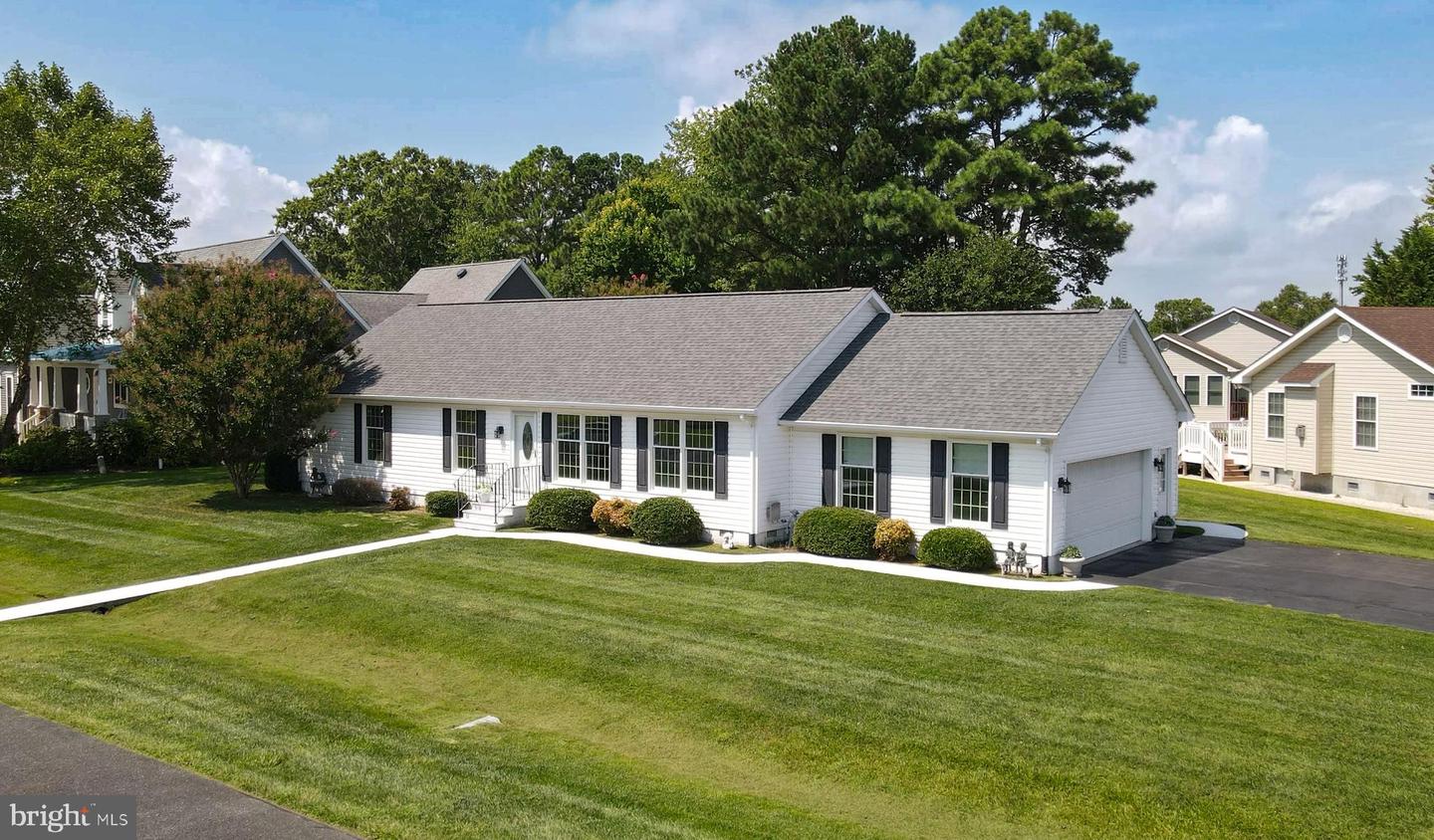 37019 Bluewater Run E Property Photo 1