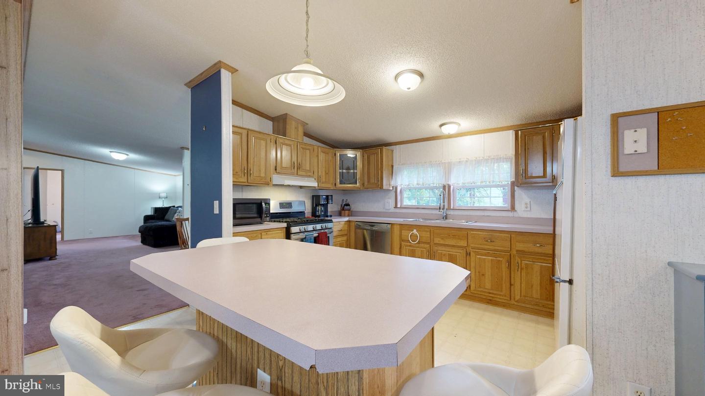 DESU2119558 Property Photo 9