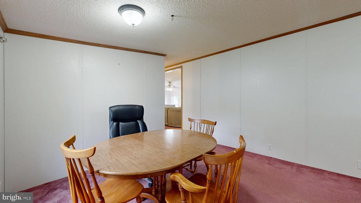 DESU2119558 Property Photo 15