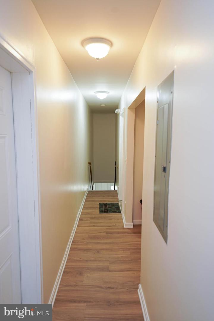 18 N Pennsylvania Ave #201 Property Photo 4