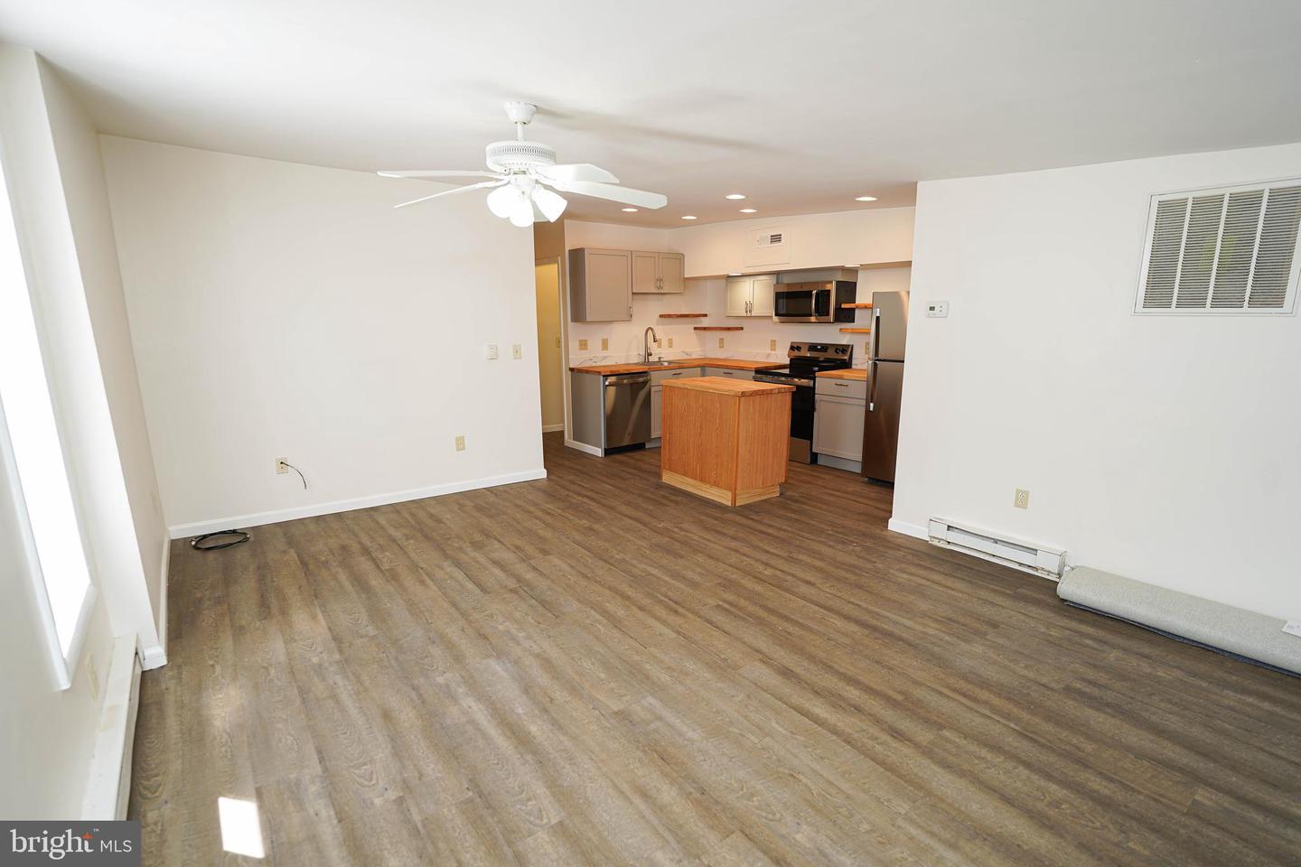 18 N Pennsylvania Ave #201 Property Photo 10
