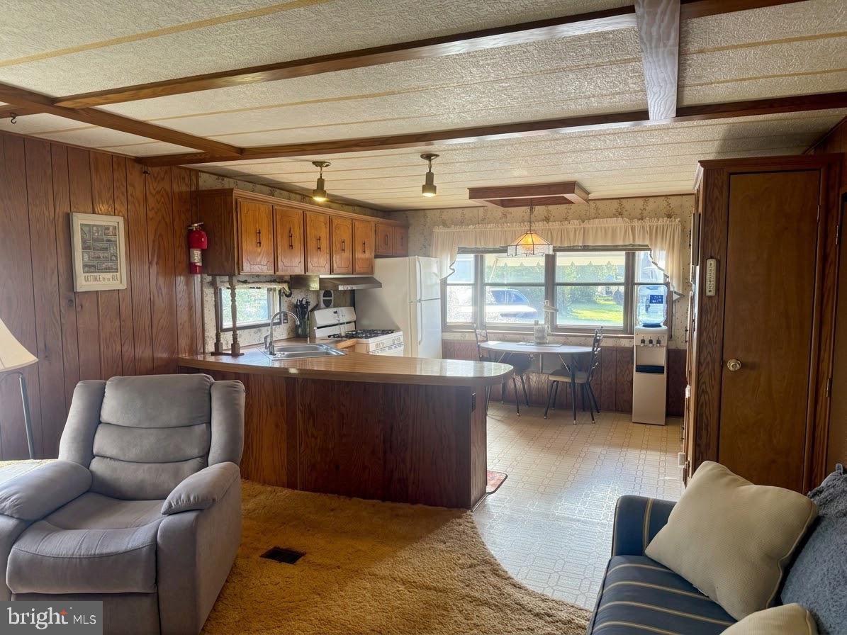 38067 Dove Rd Property Photo 6