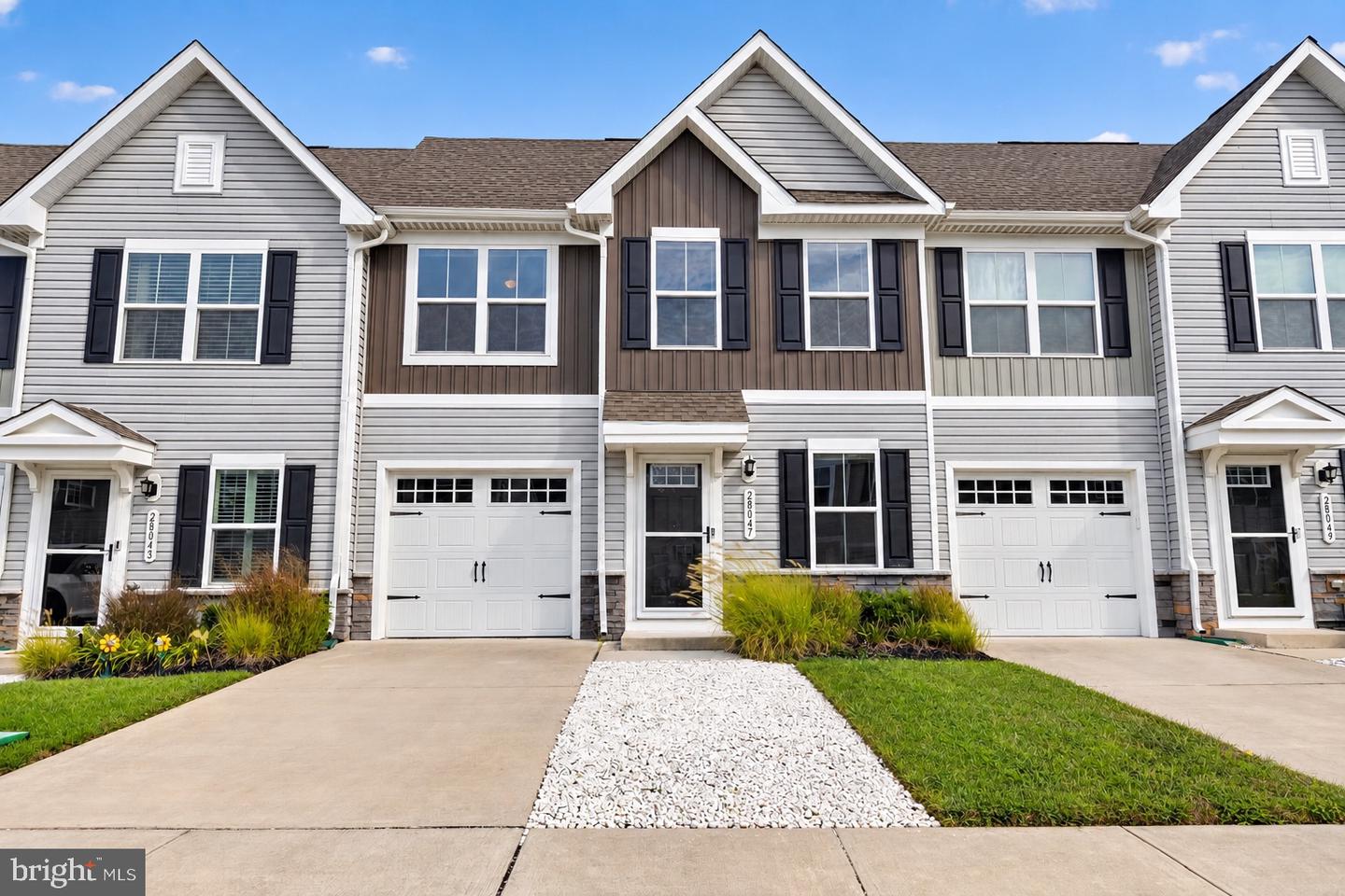 28047 Dew Drop Ln Property Photo 1