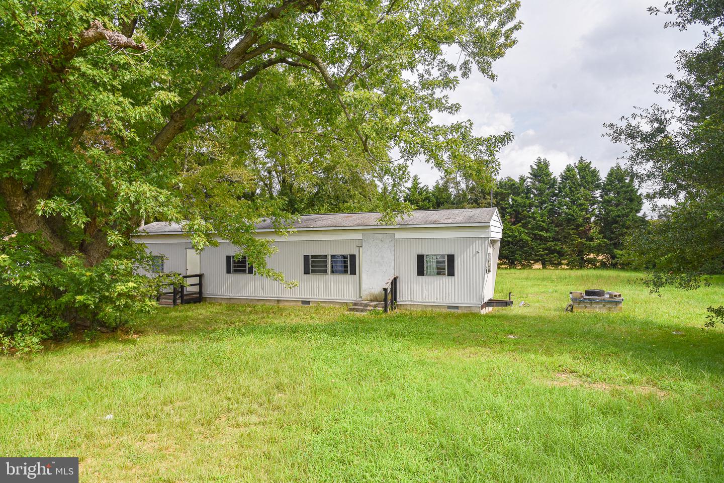 29791 Armory Rd Property Photo 3