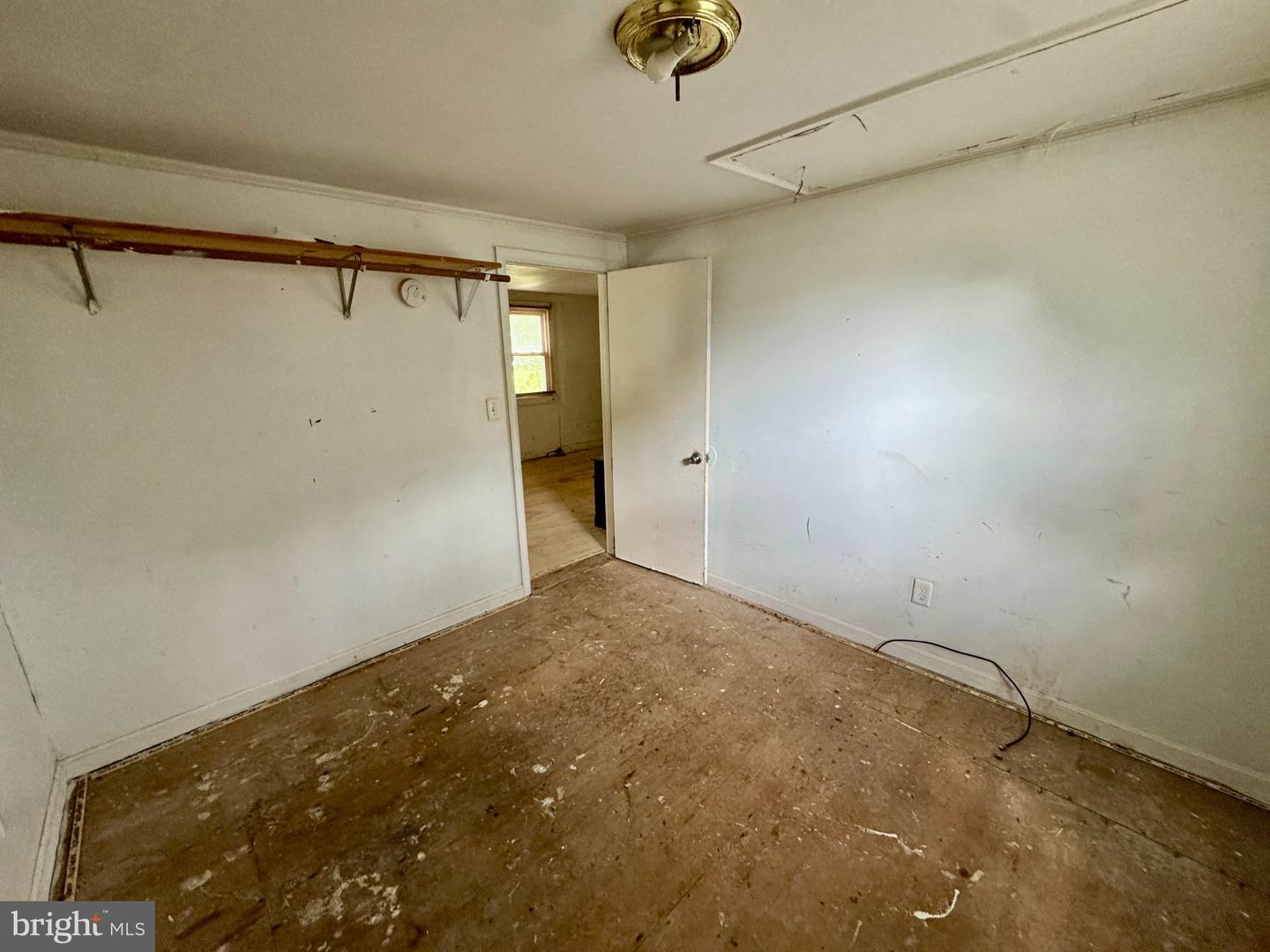 60 E Railroad Ave Property Photo 17
