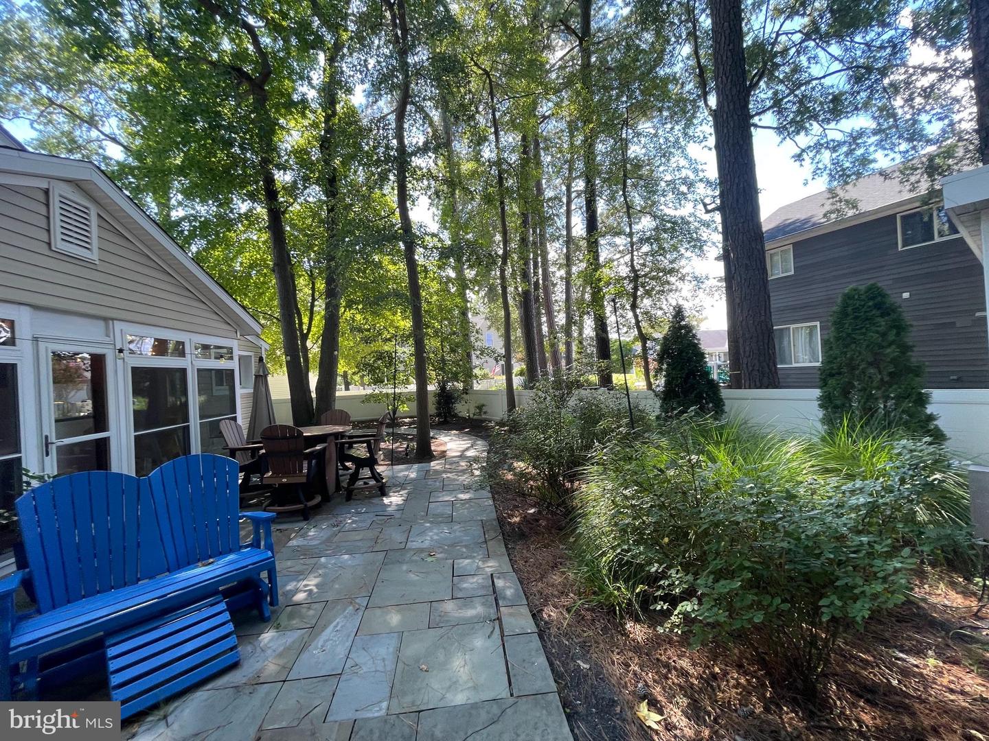 698 Collins Ct Property Photo 44
