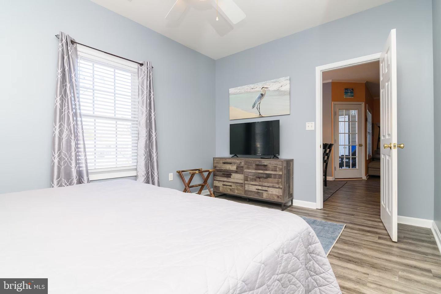300 Pebble Dr Property Photo 10