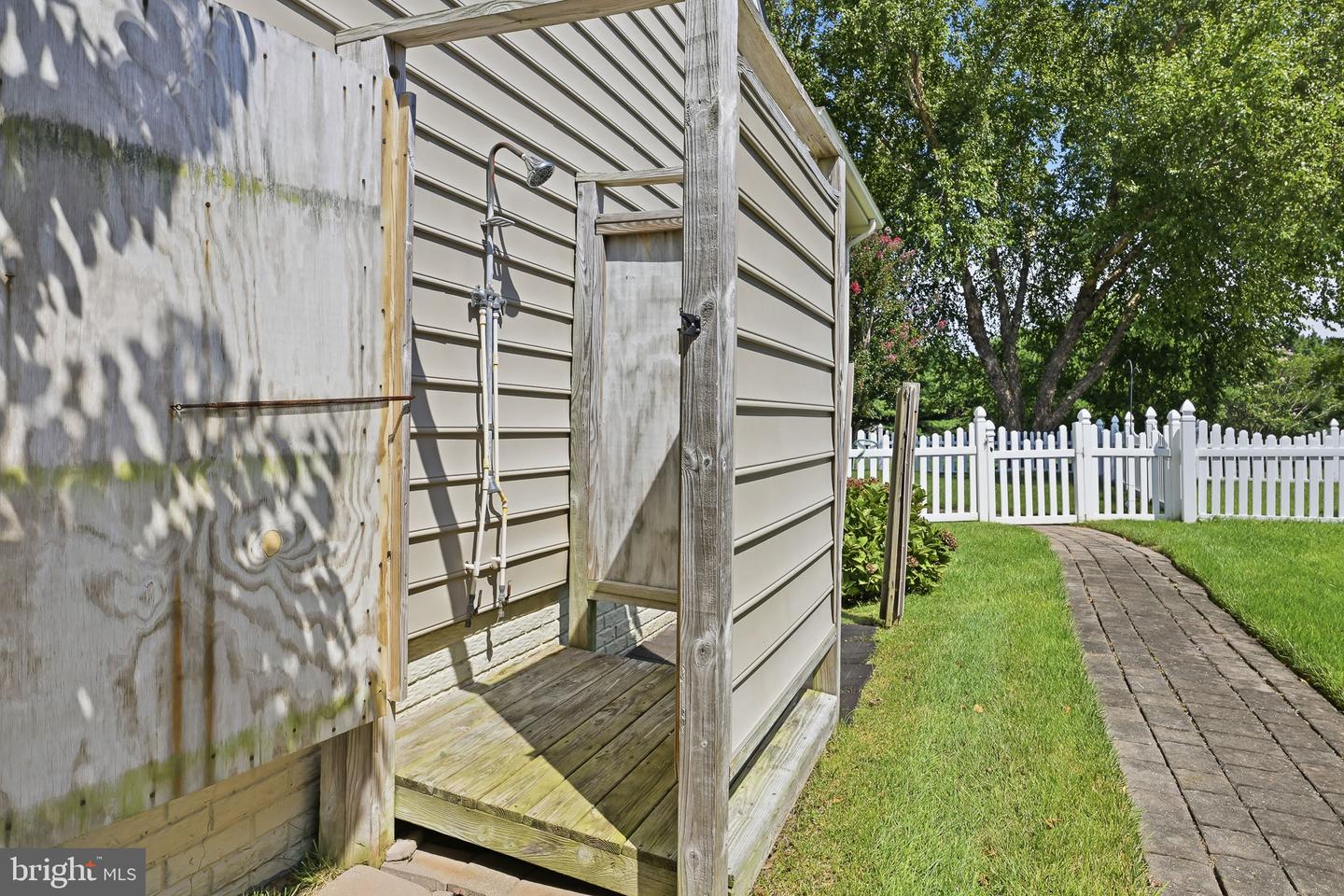 33067 E Light Dr Property Photo 11