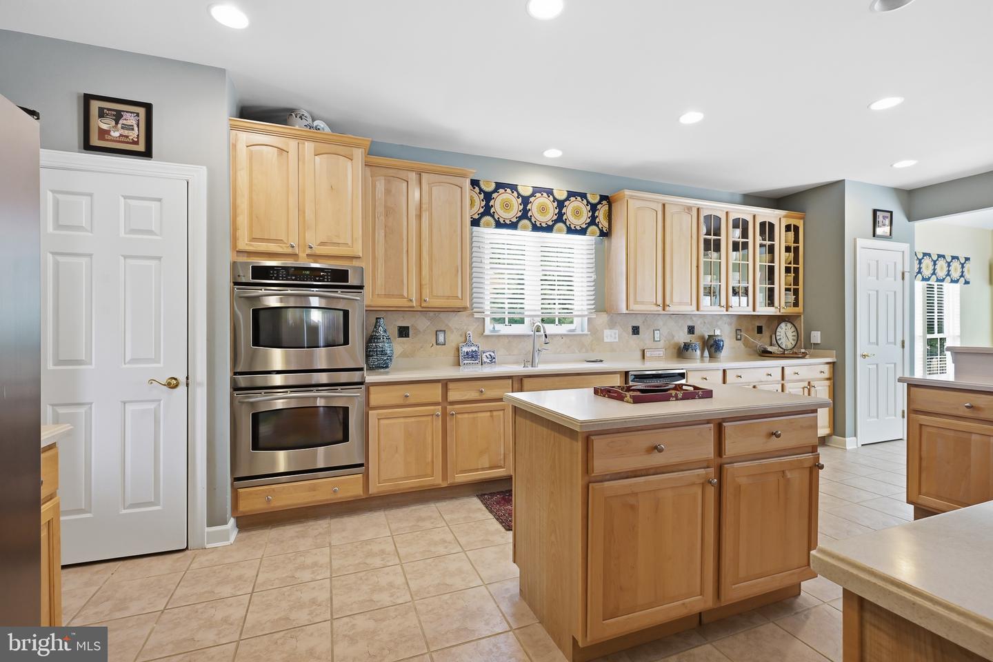 33067 E Light Dr Property Photo 28