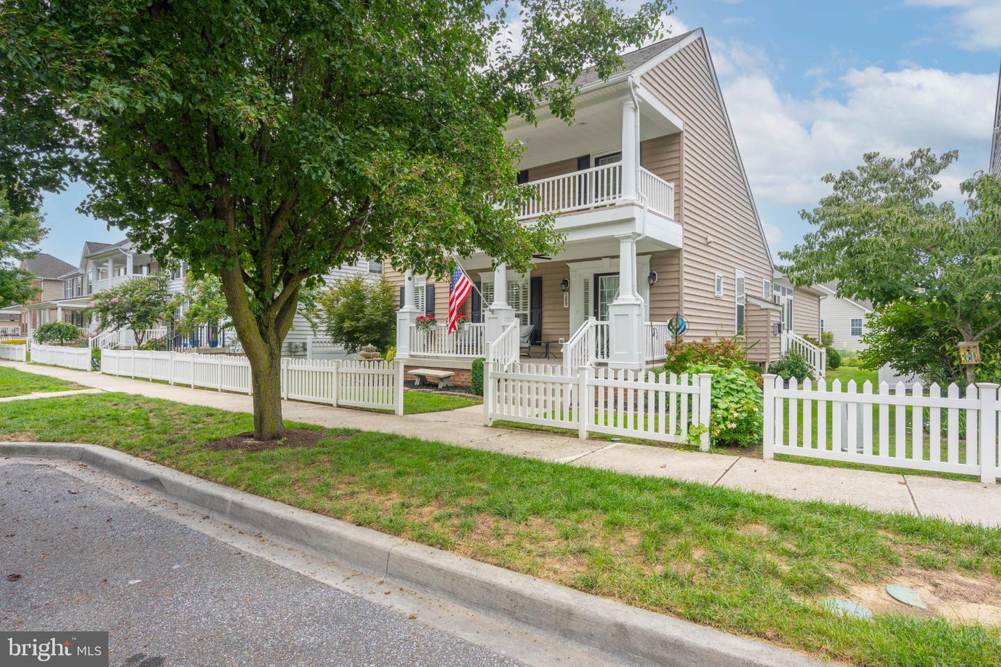 309 Summer Walk Blvd Property Photo 3