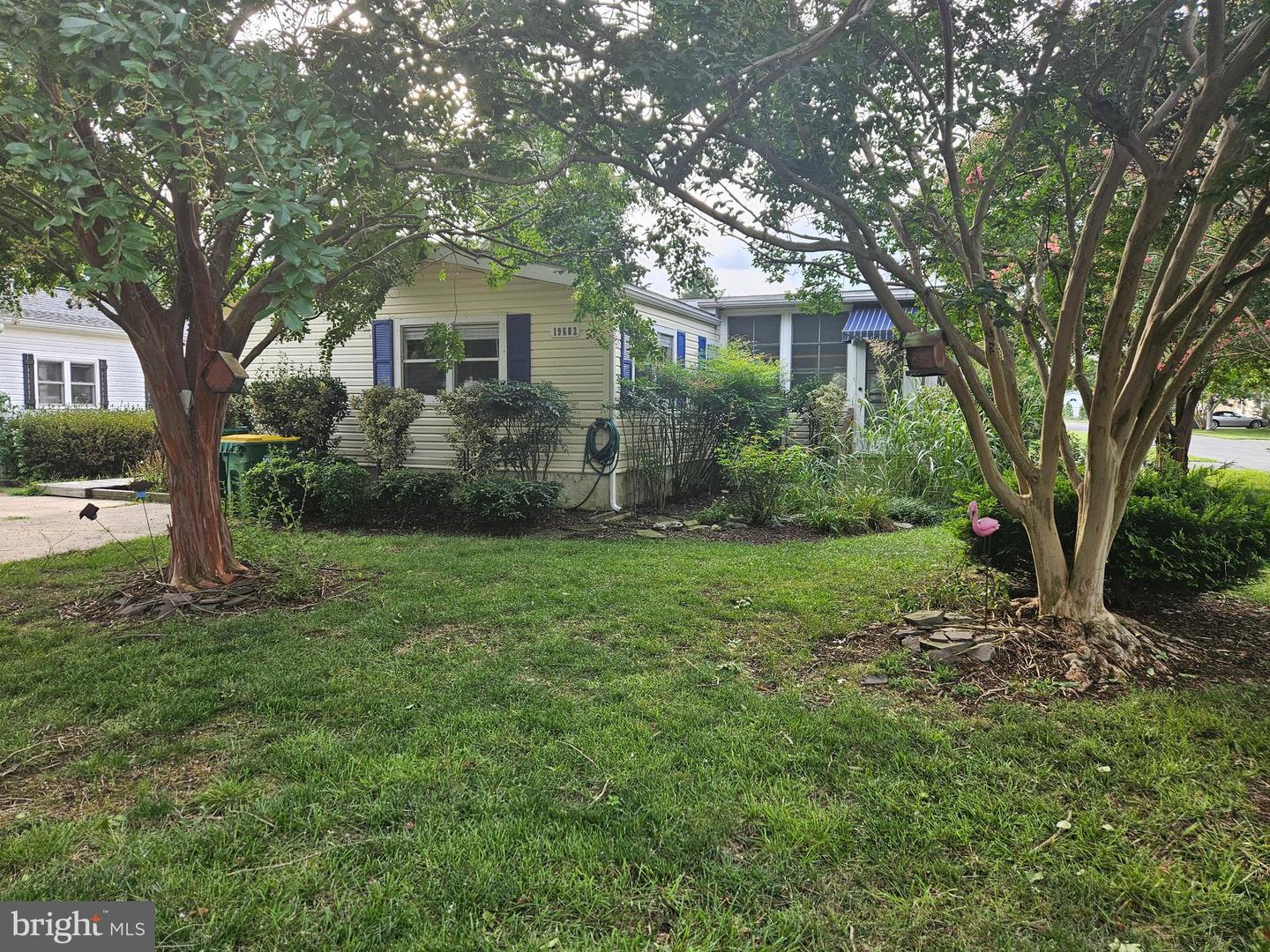 19602 Queen Ln #30 Property Photo 20