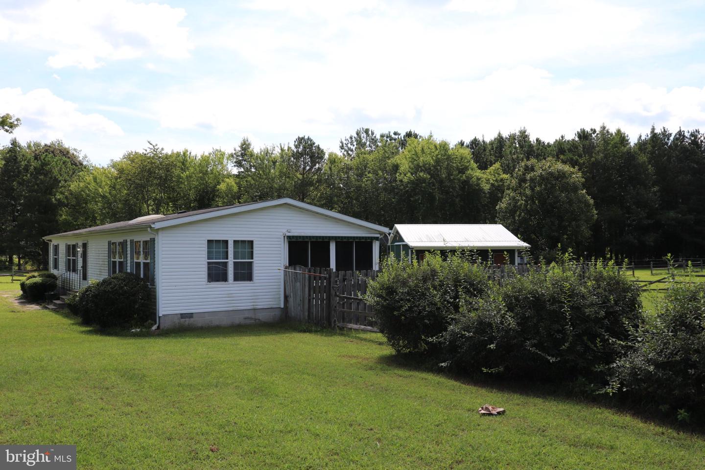 16786 Redden Rd Property Photo 2