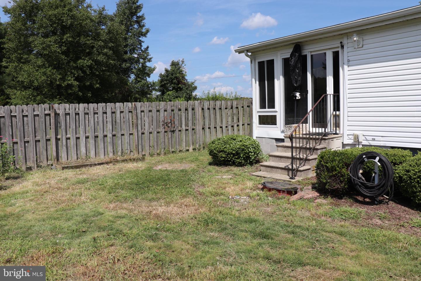 16786 Redden Rd Property Photo 3