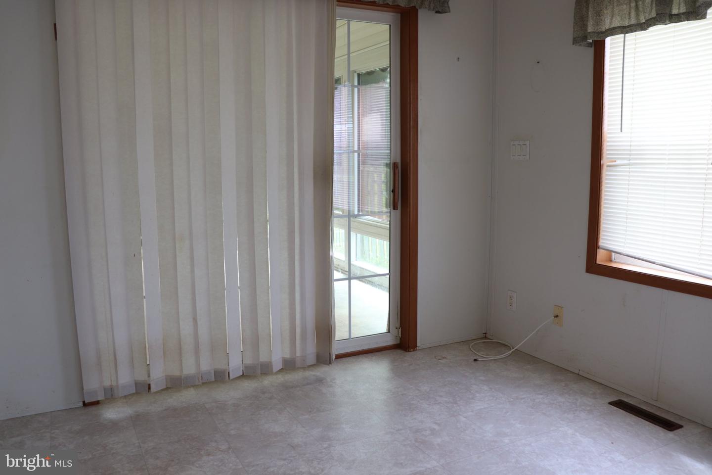 16786 Redden Rd Property Photo 37