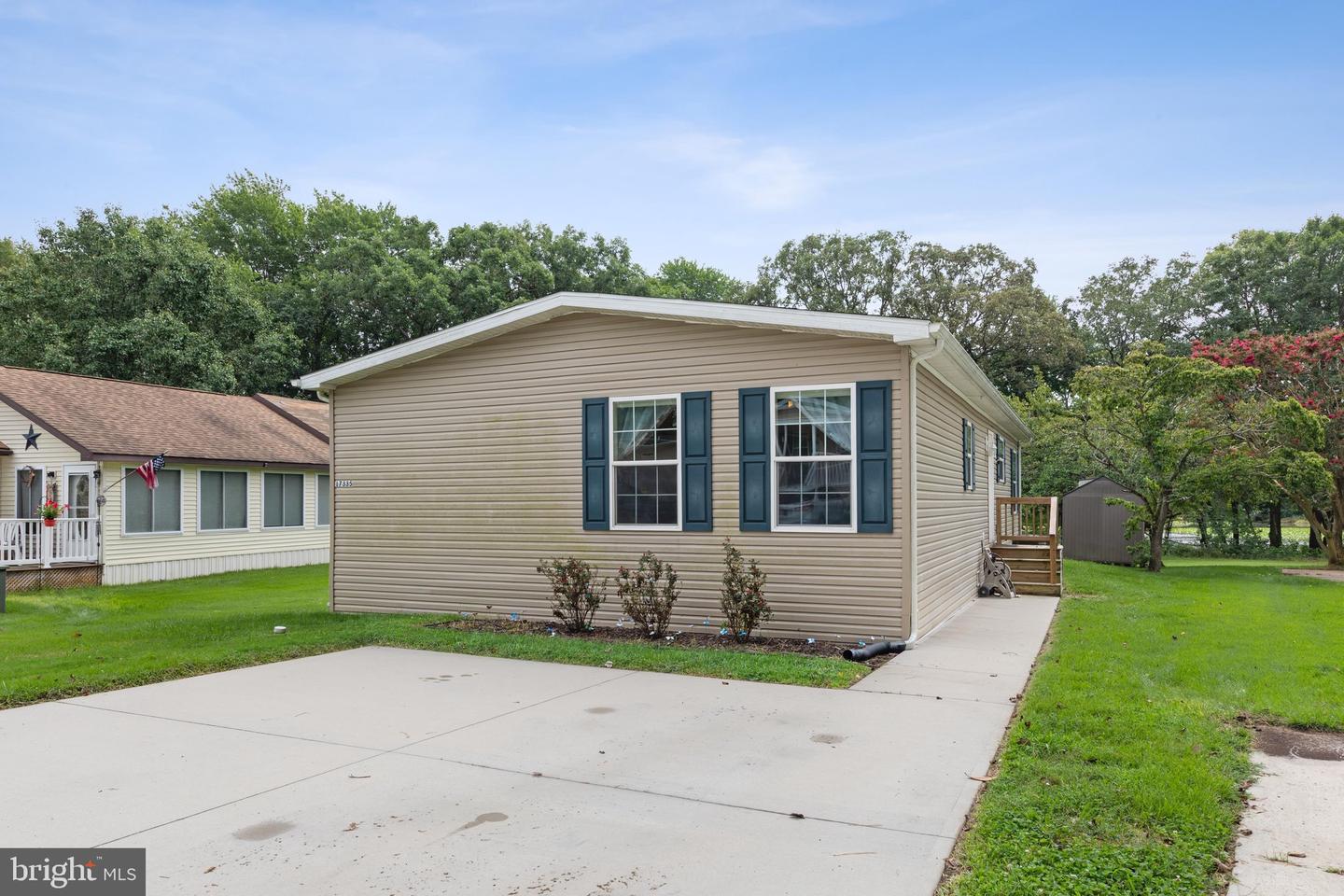 17335 Water View Dr Property Photo 1