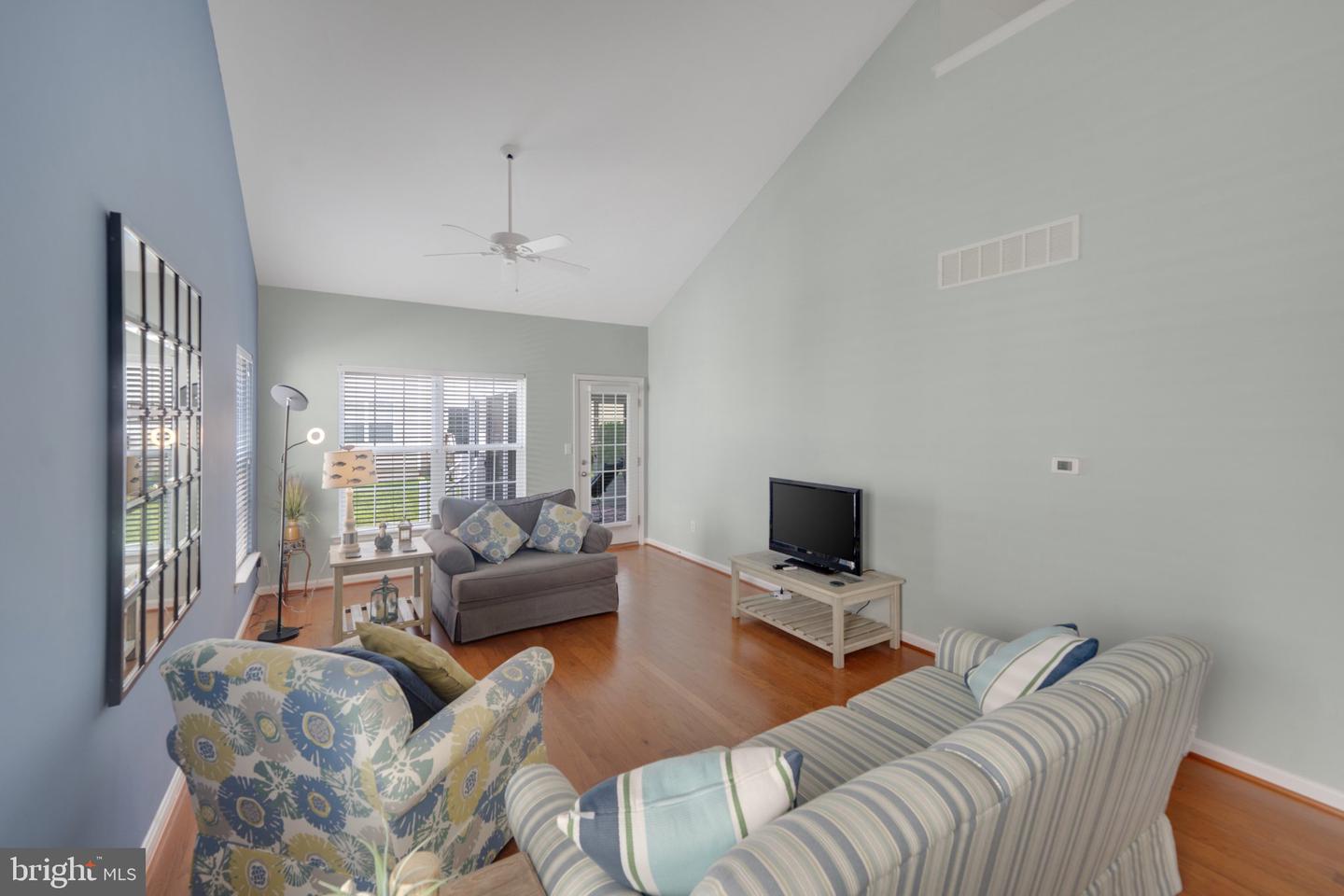 34386 Bronze Property Photo 7