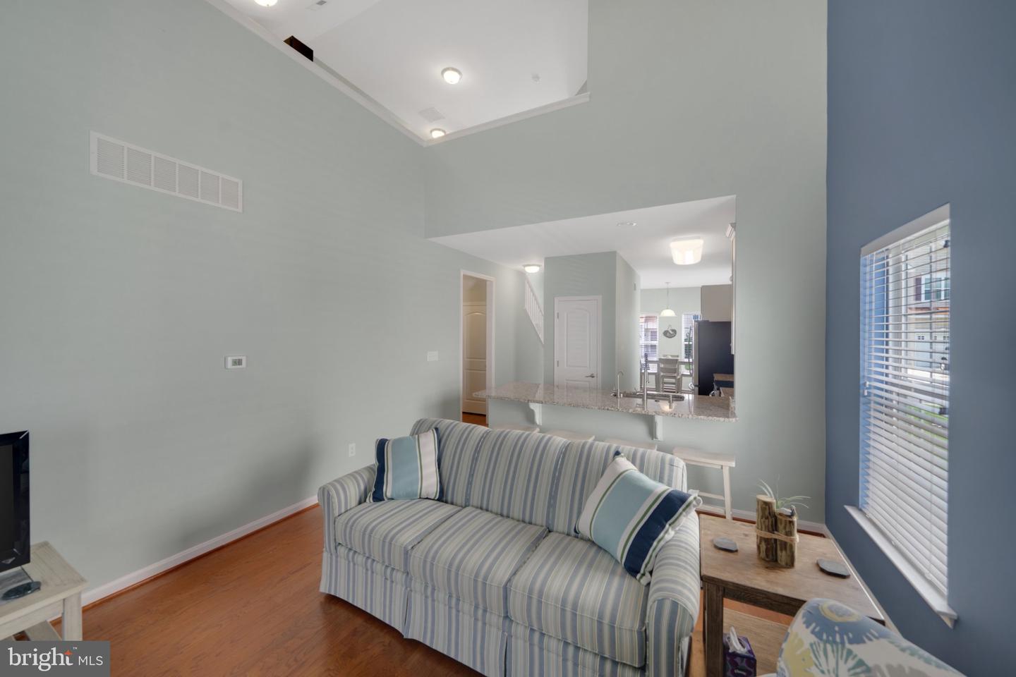 34386 Bronze Property Photo 13